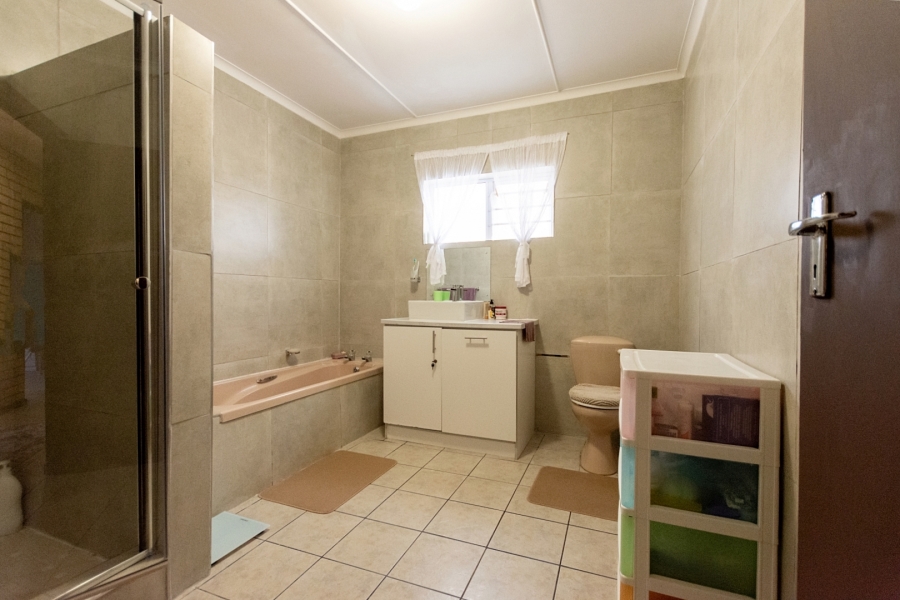 4 Bedroom Property for Sale in Port Owen Western Cape